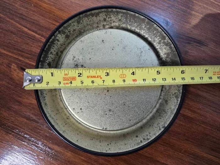 Vintage 1983 Guinness Guinnless Tin Pub Ashtray Original Memorabilia