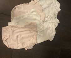 Newborn vest bundle