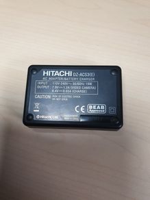 Hitachi DZ-ACS3 E Camcorder battery charger GENUINE