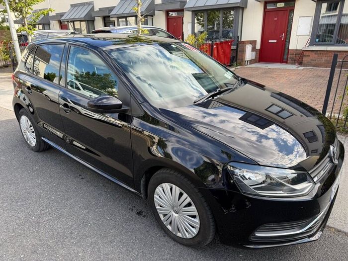 Volkswagen Polo 2016 Automatic TSI Blue Motion