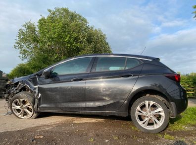 2016 Opel / Vauxhall  Astra  Breaking Black /grey /blue