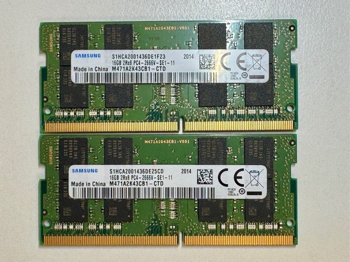 Samsung DDR4 2x16gb kit.