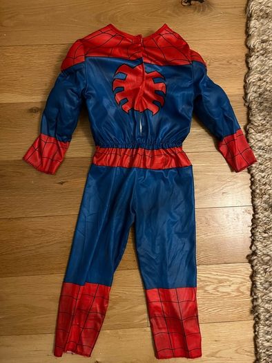 Spiderman costume