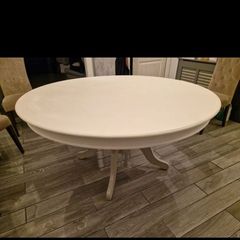 Kitchen table