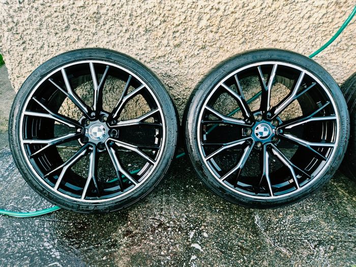 R20 5x120 BMW Style 669M staggered alloy wheels with good tyres