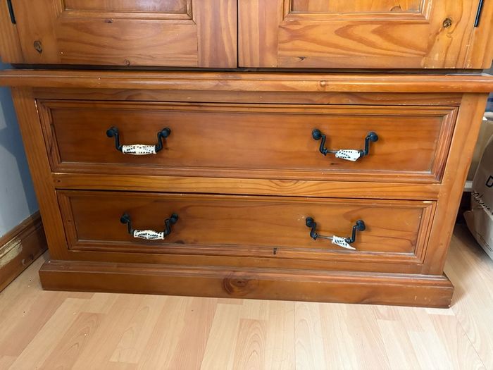 Herbersham Plantation solid pine wardrobe with 2-door base