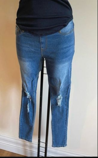 Boohoo maternity jeans