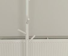 Clothes hanger