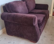 Sofa Comfy; Wine, 2 seater