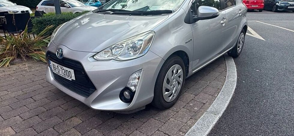 Toyota Aqua 2016 1.5L Petrol Hybrid Auto | 79KM