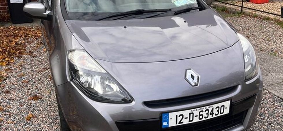2012 Grey Renault Clio- 1.2 Petrol - 113,000 KM
