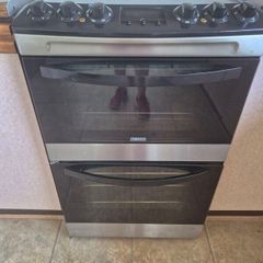 Zanussi freestanding 55cm electric cooker (hob and dbl oven)