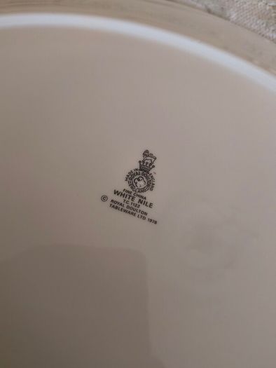 Royal Doulton - White Nile Platter.