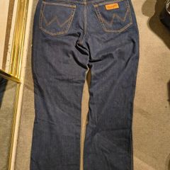 Wrangler new jeans W38 l34
