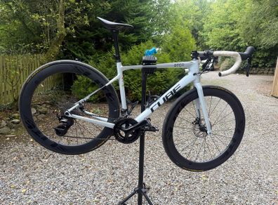 cube attain carbon size 53 (M)