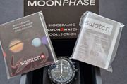 Swatch Snoopy Mission to the Moonphase New Moon