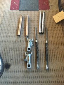 Zxr750 forks for parts