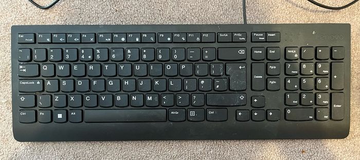 Lenovo keyboard and Logi Bluetooth mouse