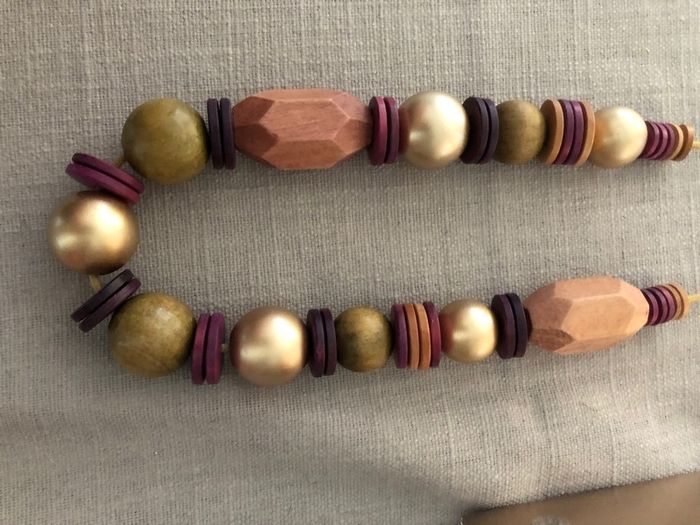 Necklace wooden bead