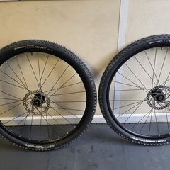 29 MTB Wheels  Thru Axle Continental Tyres Brand New