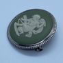 Wedgewood vintage brooch Image 5
