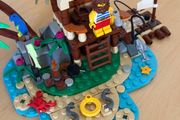 Lego Ray the Castaway GWP 40566