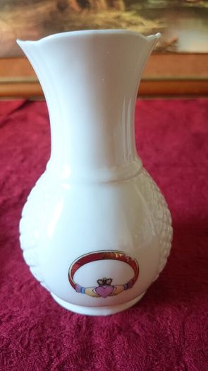 Donegal Parian China Claddagh Ring Clock And Vase Set Made In Ireland