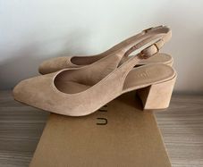Unisa beige sling back suede shoes