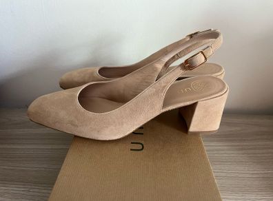 Unisa beige sling back suede shoes