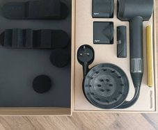 Dyson supersonic hairdryer
