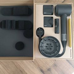 Dyson supersonic hairdryer