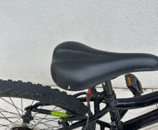 Kids bike - needs new tube for front tyre