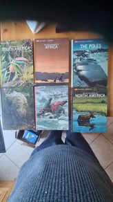 Vintage 11x Time Life Evolution In Nature Books. Hardback. In Good Condition.