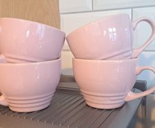 Le Creuset large cappuccino cups. Rare colour.