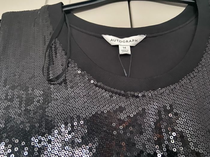 Mark and Spencer brand new top