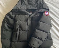 canada goose macmilan puffer jacket