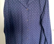 Uniqlo overshirt by Ines de La Fressange
