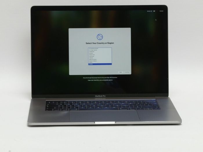 Apple Macbook Pro 2.6ghz I7 16gb Ram  Mid 2019 Ms Office