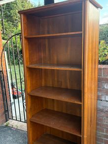 bookshelf