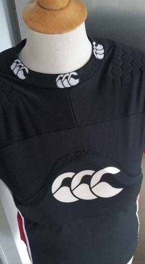 New Canterbury mens flexitop rugby body Armour large size