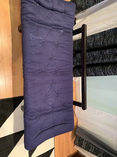sofa/ day bed