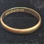 9ct  weeding gold ring Image 2