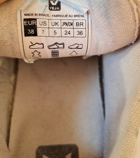 Veja v12 green logo size 5 eu 38 white leather in good condition
