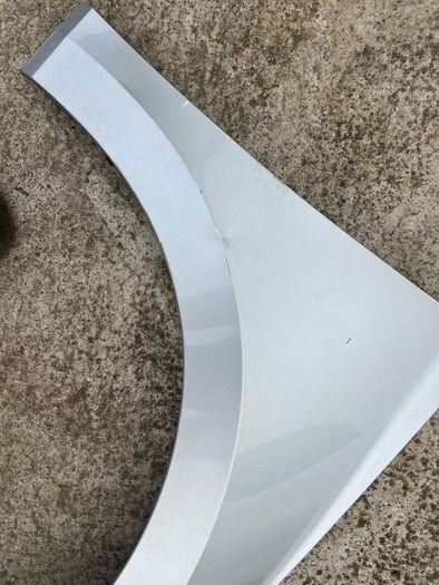 Skoda Superb Drivers  Wing