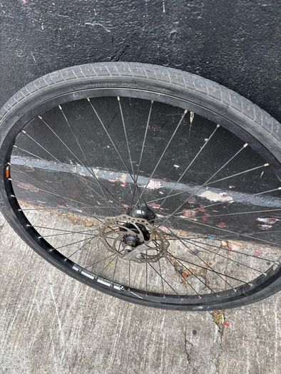 Front disk brake wheel