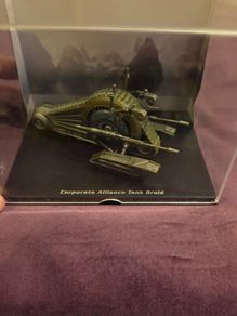 Star Wars "Corporate Alliance Tank Droid" Model