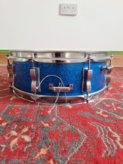 Ludwig Jazz Fest Snare Drum 14 x 5 Blue Sparkle Keystone 1960s
