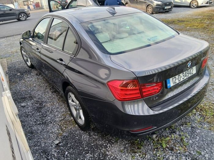 BMW 3-Series 2012