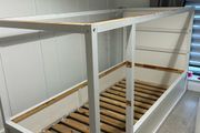 kura bed