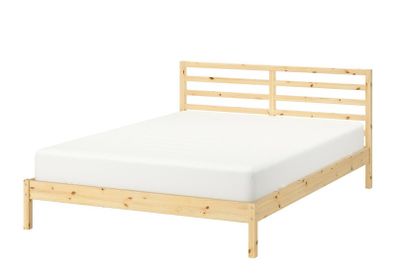 Standard king Bed